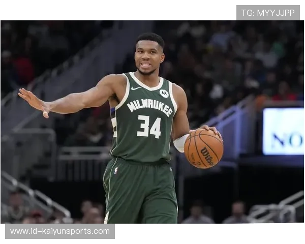 字母哥41+15+9仍非今日最佳,哈腾破纪录抢镜,字母哥49+8+4出手创生涯新高 今天他